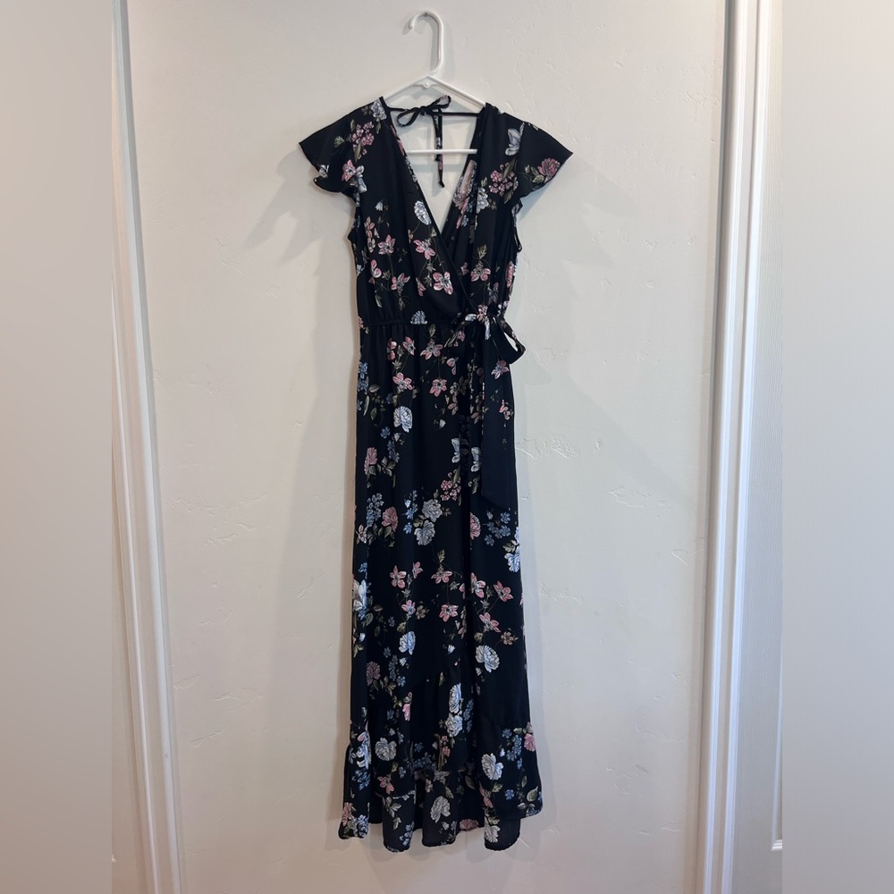 Flutter sleeve wrap dress